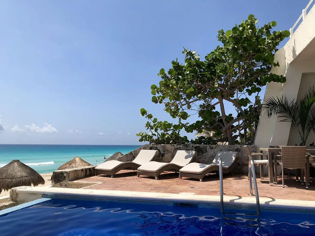 Eight Bedroom Beach House Cancún Mexikó