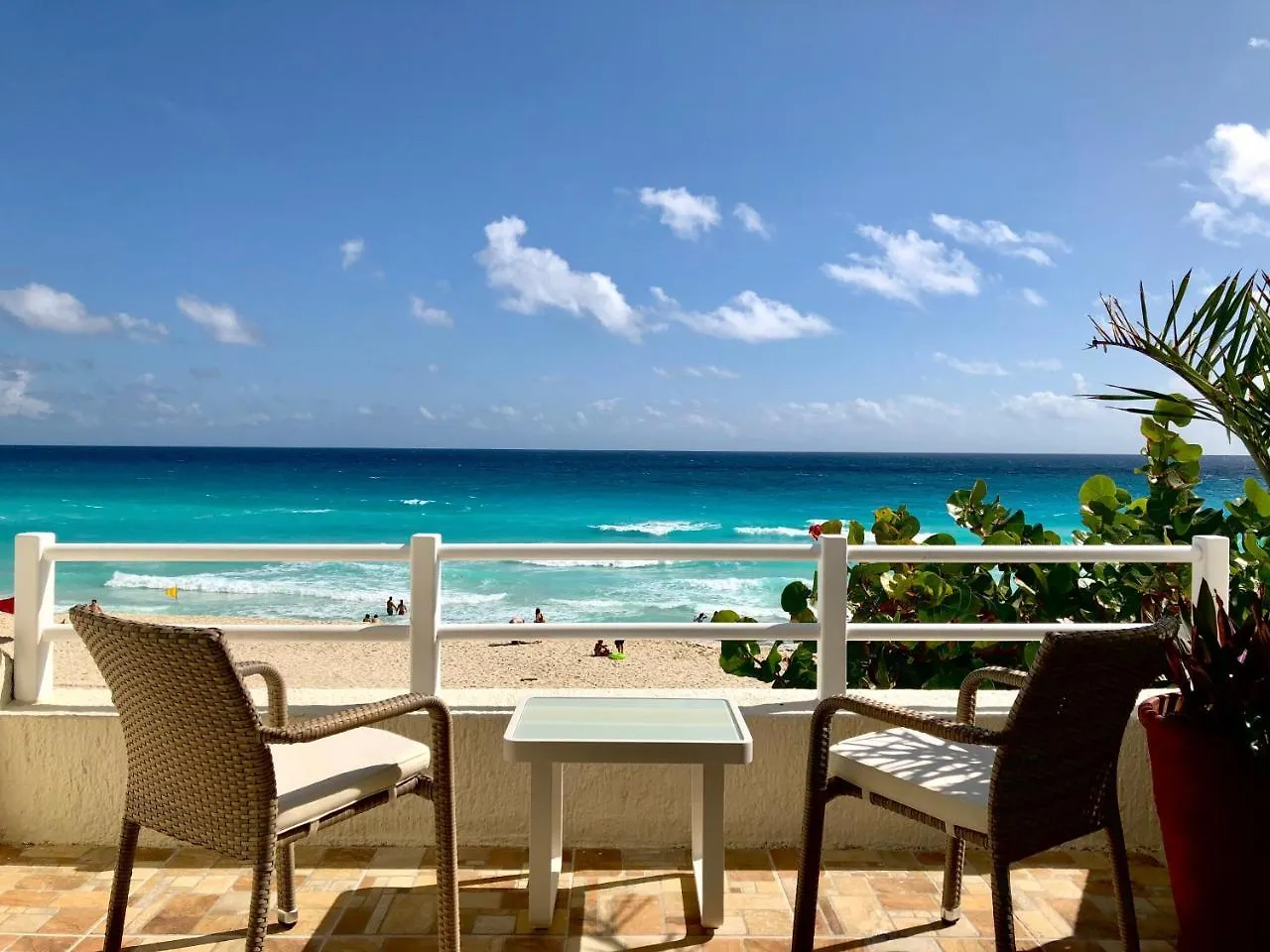 Eight Bedroom Beach House Cancún 0*,