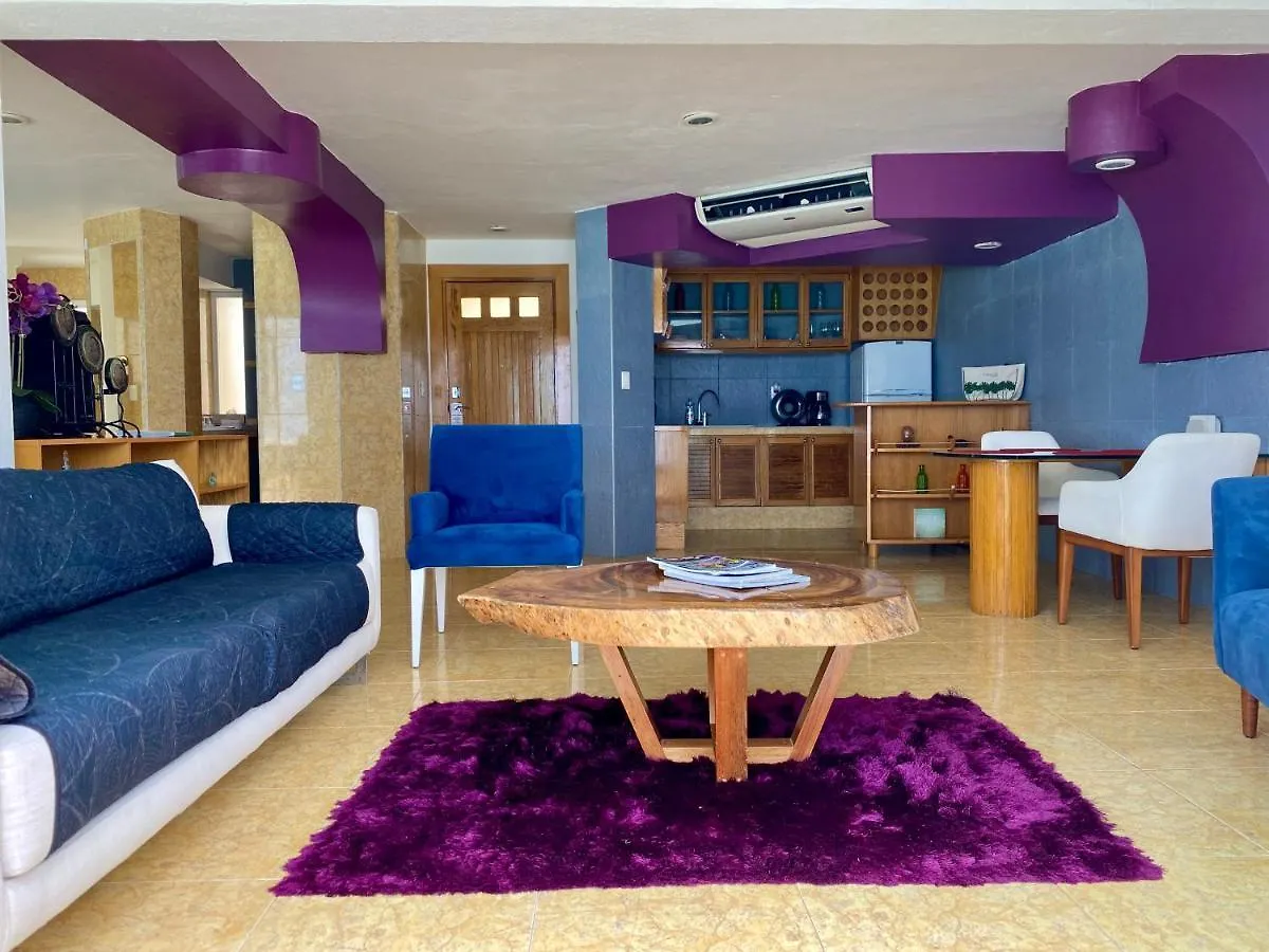 Eight Bedroom Beach House Cancún Villa